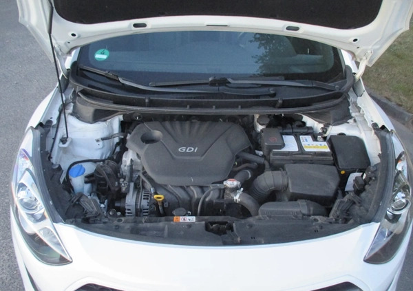 Hyundai I30 cena 33900 przebieg: 103230, rok produkcji 2016 z Lubliniec małe 67